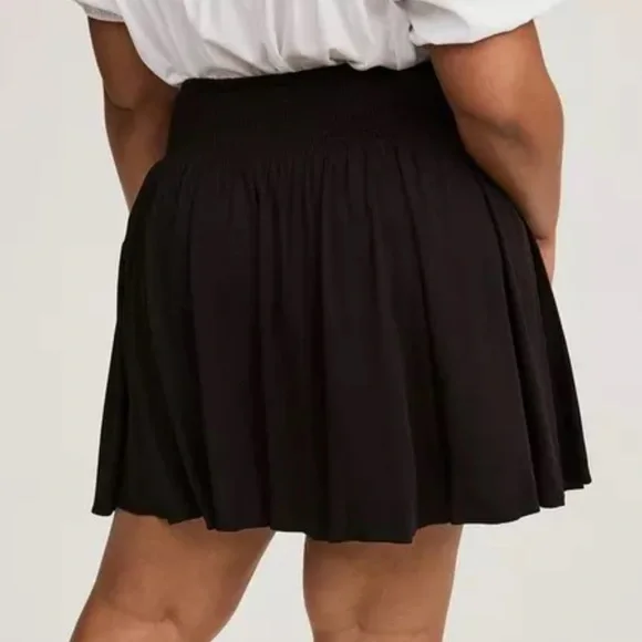 Lane Bryant Black Skater Skirt Plus Size 22/24 Stretch Pull-On Flowy - Picture 3 of 7